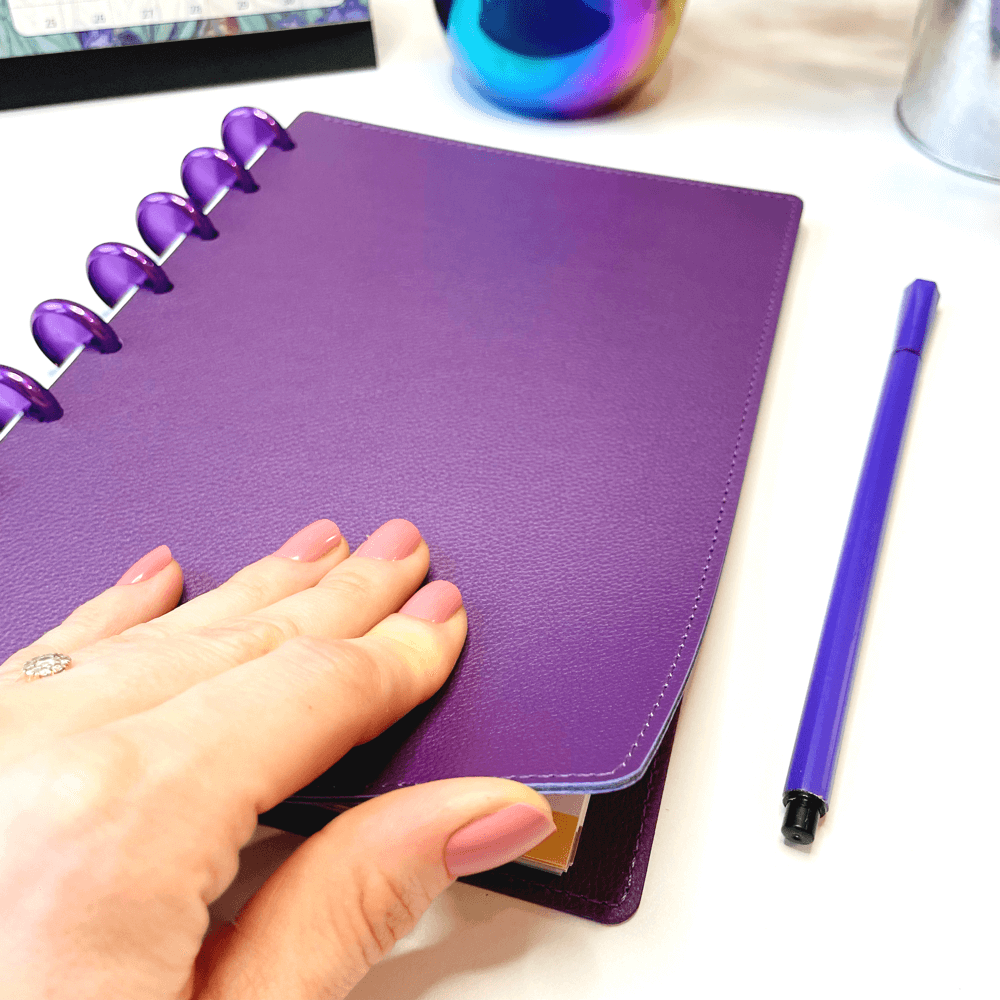 Ibolyalila műbőr borító – A5 2 Ibolyalila műbőr borító A5