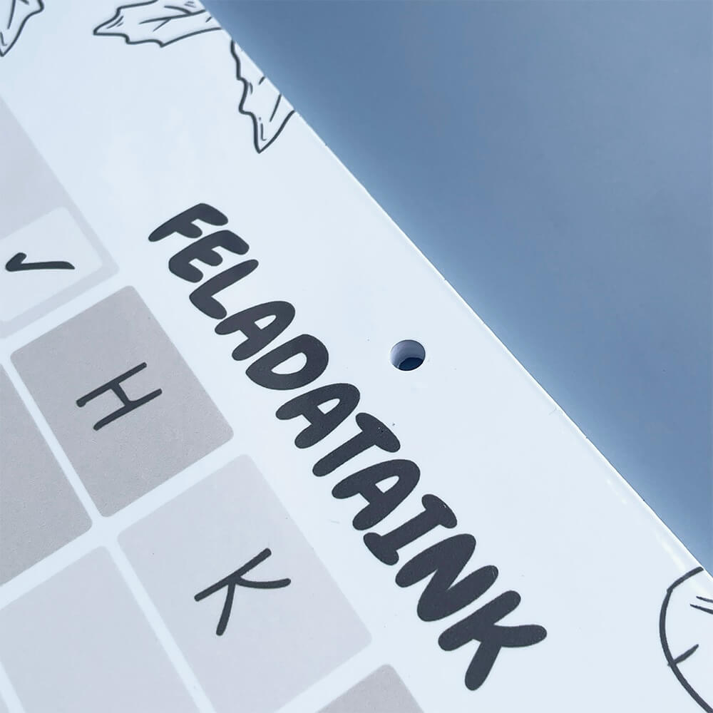 Otthoni feladat tábla - A3 (akasztós) 2 Otthoni feladat tábla letörölhető csalaidnaptar webshop